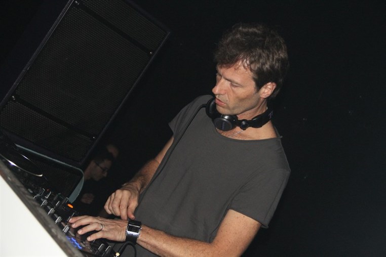 JK58 Inca Rhythm w Hernan Cattaneo